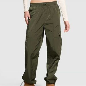 1198 NWT Pink Victoria's Secret Parachute Cargo Pants Casual New Olive